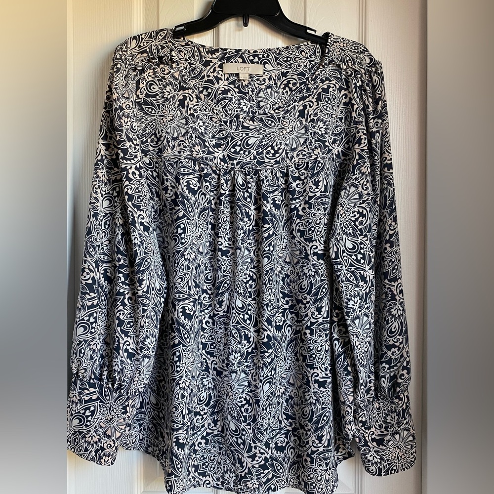 Navy Floral blouse